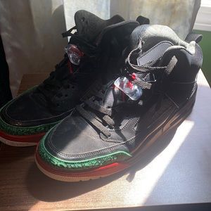 Jordan Spizike Black Varsity Red